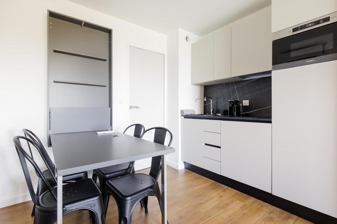 Suite 118 - Piscine - 50 Metres Plage - Terrasse - Clim - Wifi Cannes Eksteriør billede