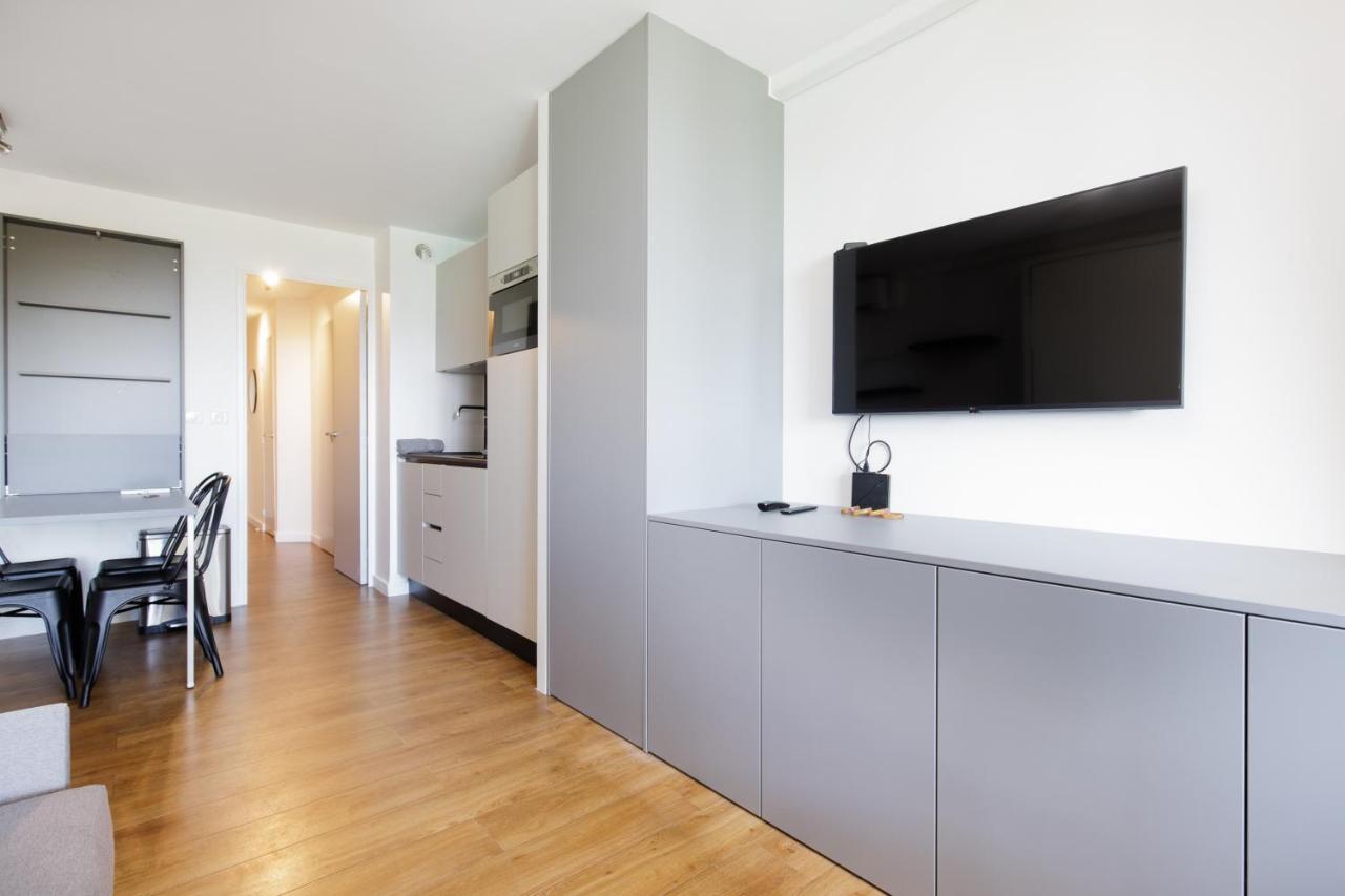 Suite 118 - Piscine - 50 Metres Plage - Terrasse - Clim - Wifi Cannes Eksteriør billede